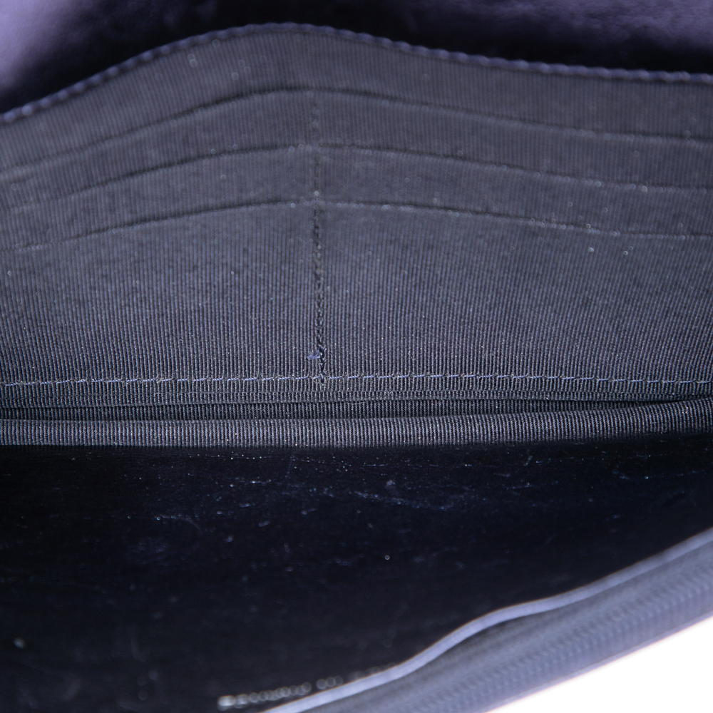 Pre-Loved Chanel Quilted Shiny Aged Calfskin Reissue 2.55 Wallet on Chain - Picture 4 of 6